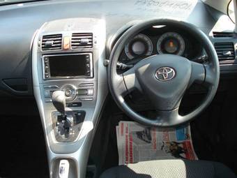 2007 Toyota Auris Pictures