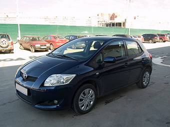 2007 Toyota Auris Pictures