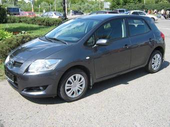 2007 Toyota Auris Photos