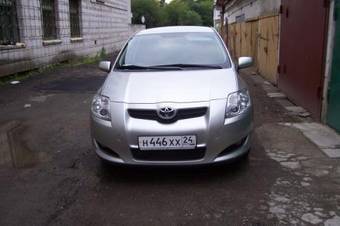 2007 Toyota Auris Pictures