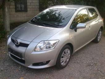 2007 Toyota Auris Pictures