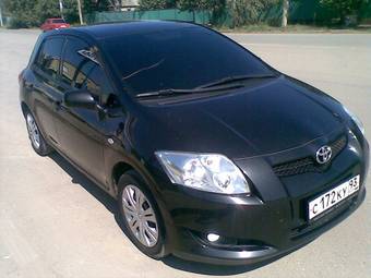 2007 Toyota Auris Pictures