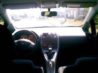 2007 Toyota Auris Photos