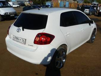 2008 Toyota Auris Photos