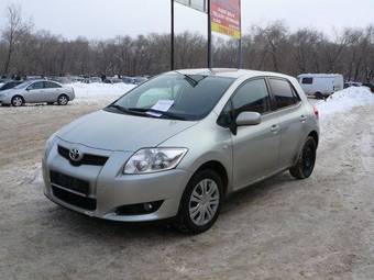 2008 Toyota Auris Images