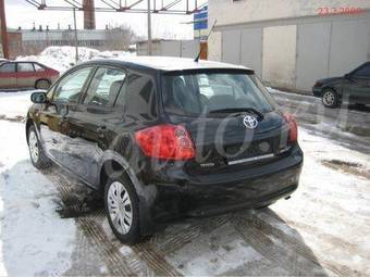 2008 Toyota Auris Pictures