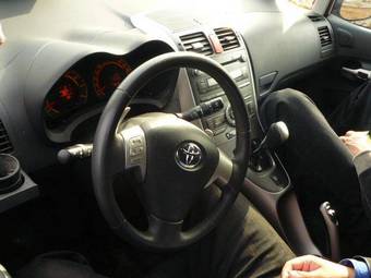 2008 Toyota Auris Pictures