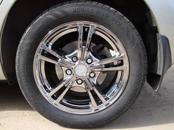 2008 Toyota Auris Images