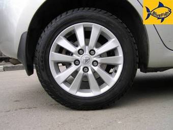 2008 Toyota Auris Photos