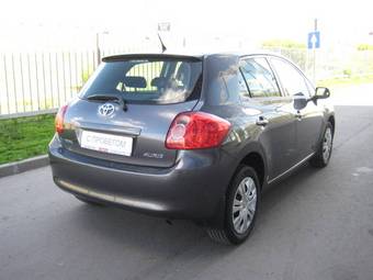 2008 Toyota Auris Photos