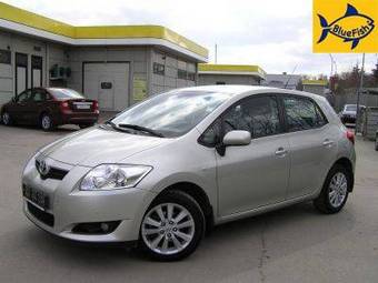 2008 Toyota Auris Pics