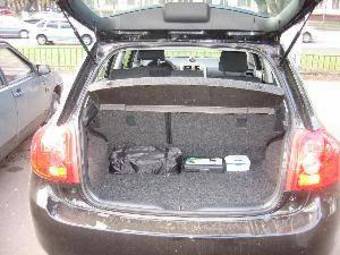 2008 Toyota Auris Pictures