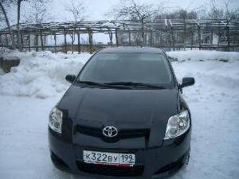 2008 Toyota Auris Pictures