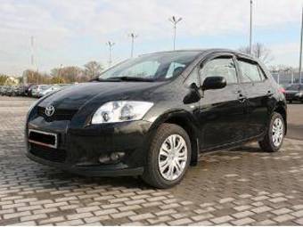 2008 Toyota Auris Pictures