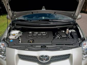 2008 Toyota Auris Photos