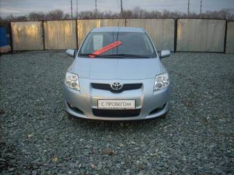 2008 Toyota Auris Pictures