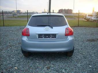 2008 Toyota Auris Pictures