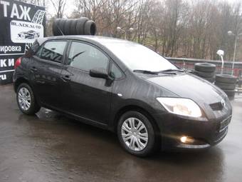 2008 Toyota Auris Photos