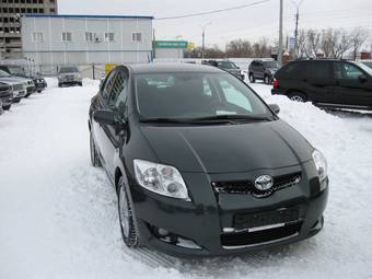 2008 Toyota Auris Pictures
