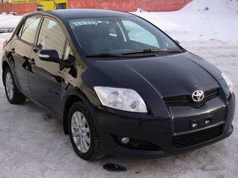 2008 Toyota Auris Photos