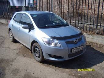 2008 Toyota Auris Photos