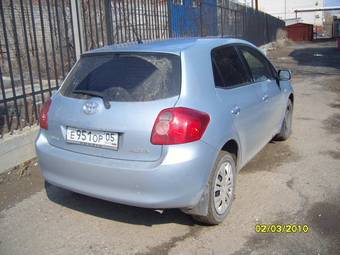 2008 Toyota Auris Photos