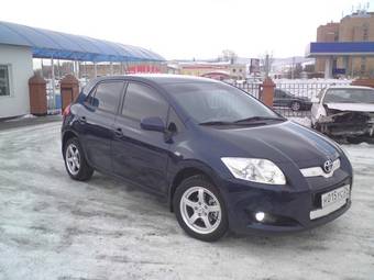 2008 Toyota Auris Pictures