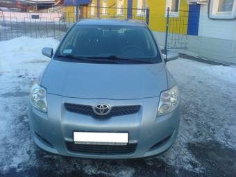 2008 Toyota Auris Photos