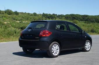2008 Toyota Auris Pictures