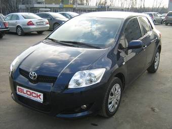 2008 Toyota Auris Photos