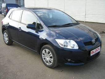 2008 Toyota Auris Photos