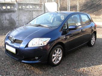 2008 Toyota Auris Photos