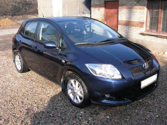2008 Toyota Auris Photos