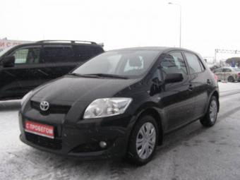 2008 Toyota Auris Pictures