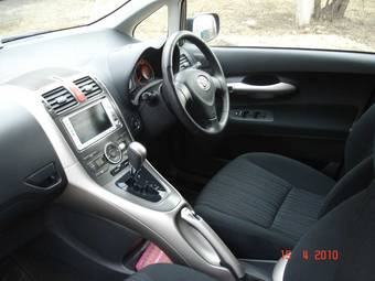 2008 Toyota Auris Pictures