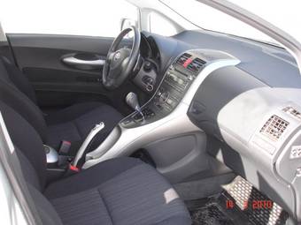 2008 Toyota Auris Pictures
