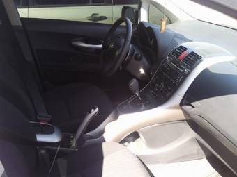 2008 Toyota Auris Photos