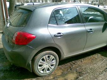 2008 Toyota Auris Photos