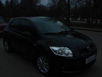 2008 Toyota Auris Photos