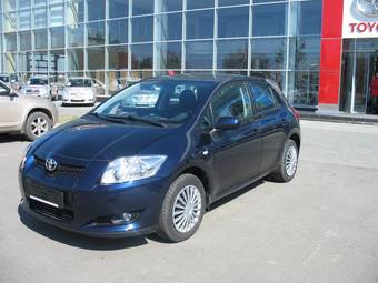 2008 Toyota Auris Photos