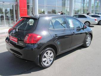 2008 Toyota Auris Pictures