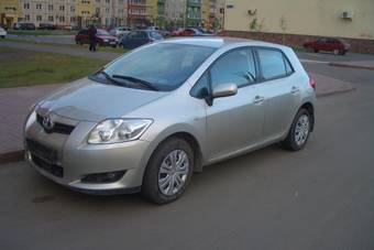 2008 Toyota Auris Photos
