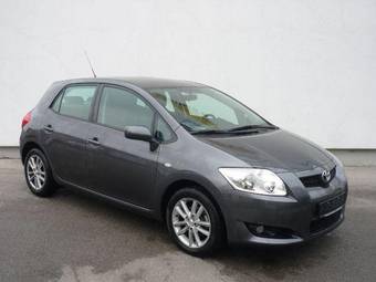 2008 Toyota Auris Photos