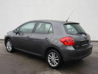 2008 Toyota Auris Pictures