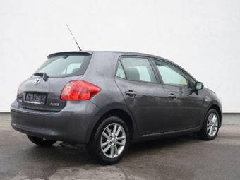 2008 Toyota Auris Photos