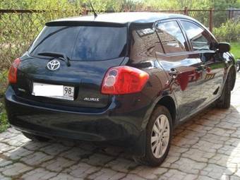 2008 Toyota Auris Pictures