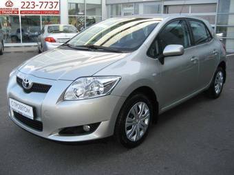 2009 Toyota Auris Photos