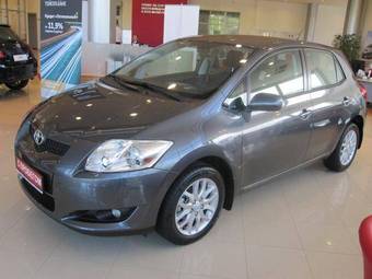 2009 Toyota Auris Photos