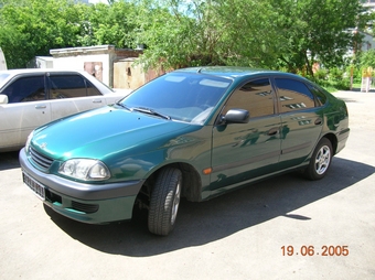 1998 Toyota Avensis