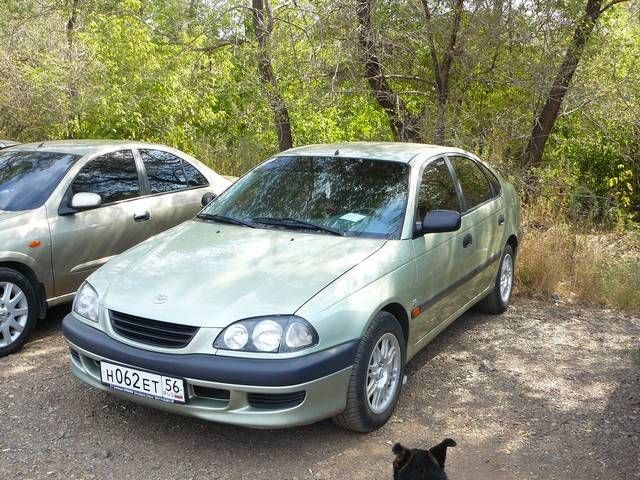 1998 Toyota Avensis